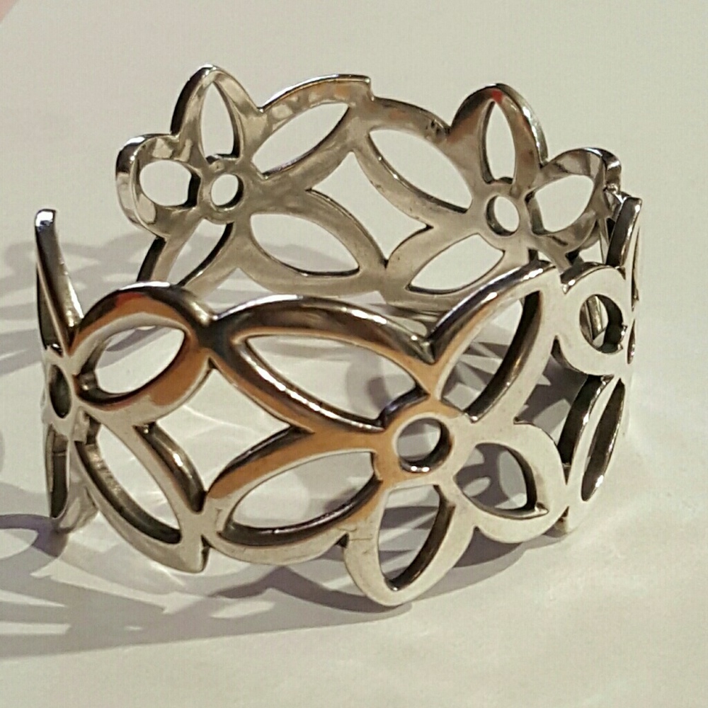 Retired James Avery Silver Floral Cuff Bracelet